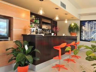 Inn Hotel